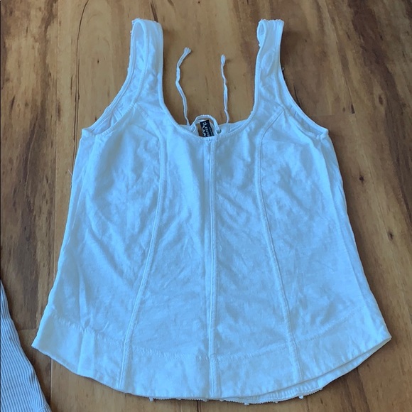 Free People Tank bundle - Picture 3 of 8